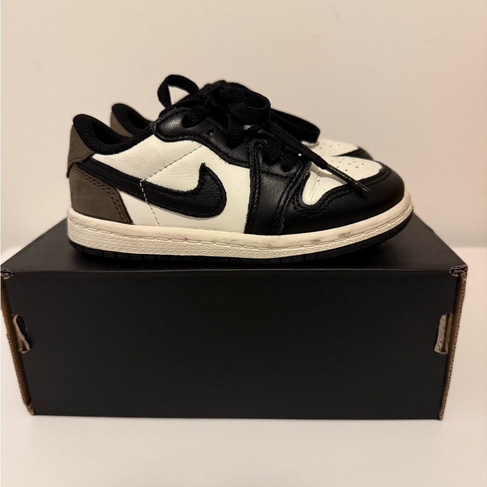 JORDAN 1 RETRO LOW "MOCHA”